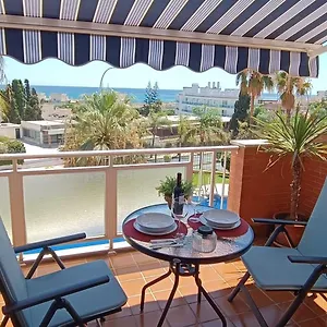 https://vista-azul-torremolinos.hotelsinnerja.org